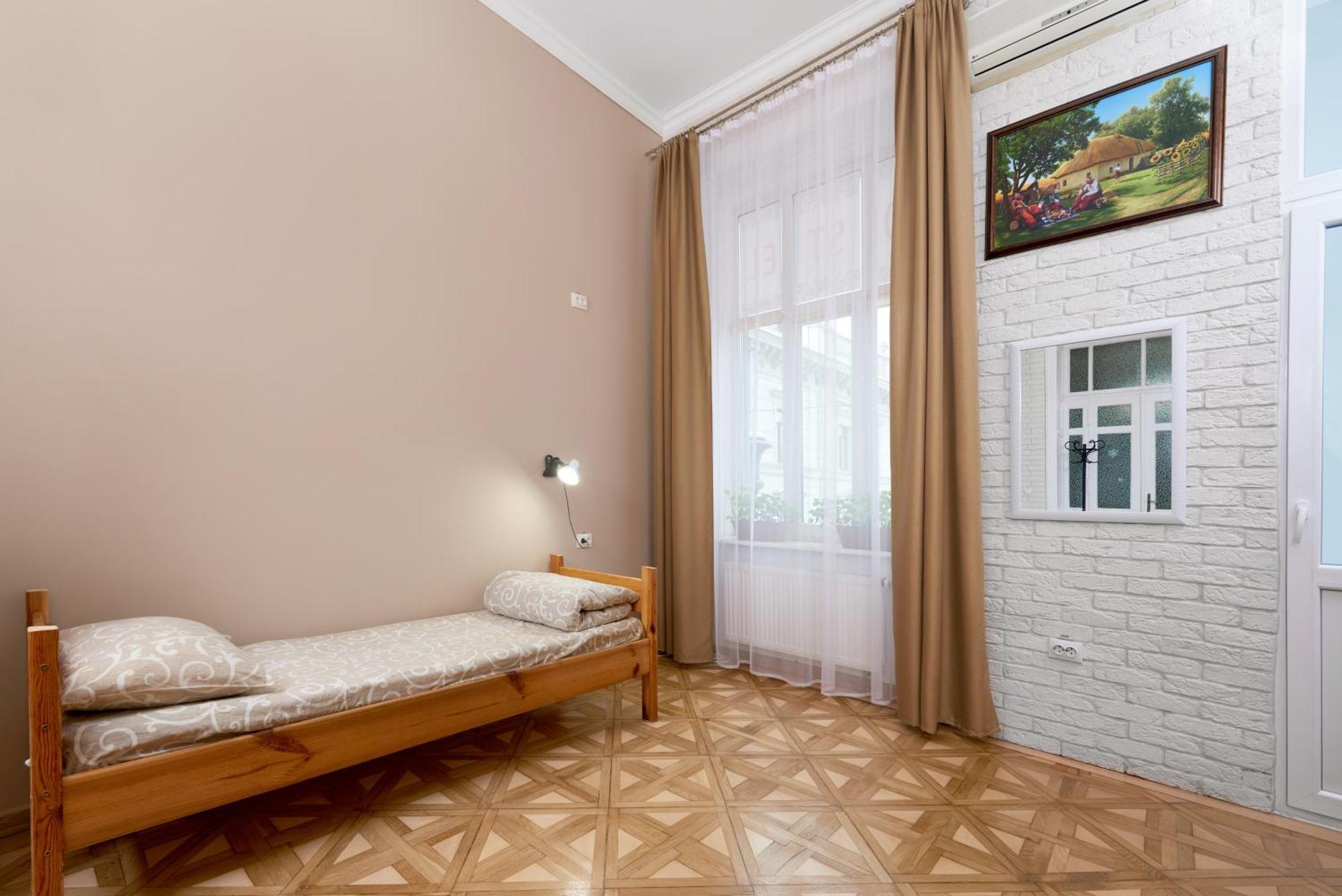 Cossacks Hostel Lviv Ruang foto